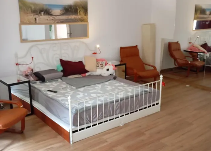 Гостьовий будинок New Spacious Villa!