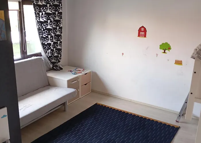 Гостьовий будинок New Spacious Villa!